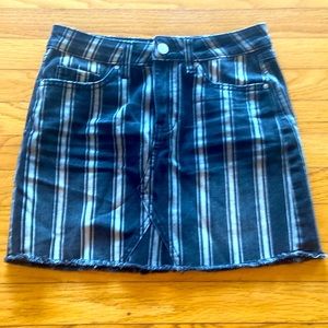 Sky and sparrow denim skirt . Size 0